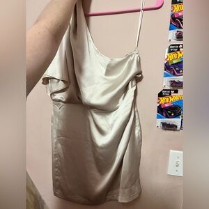 ⭐️Dynamite Cream Satin Gown